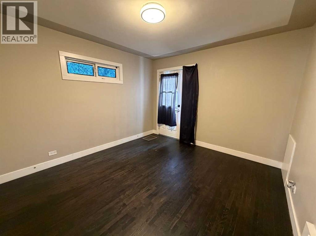 1035 12b Street S, Lethbridge, Alberta  T1K 1R9 - Photo 11 - A2296011