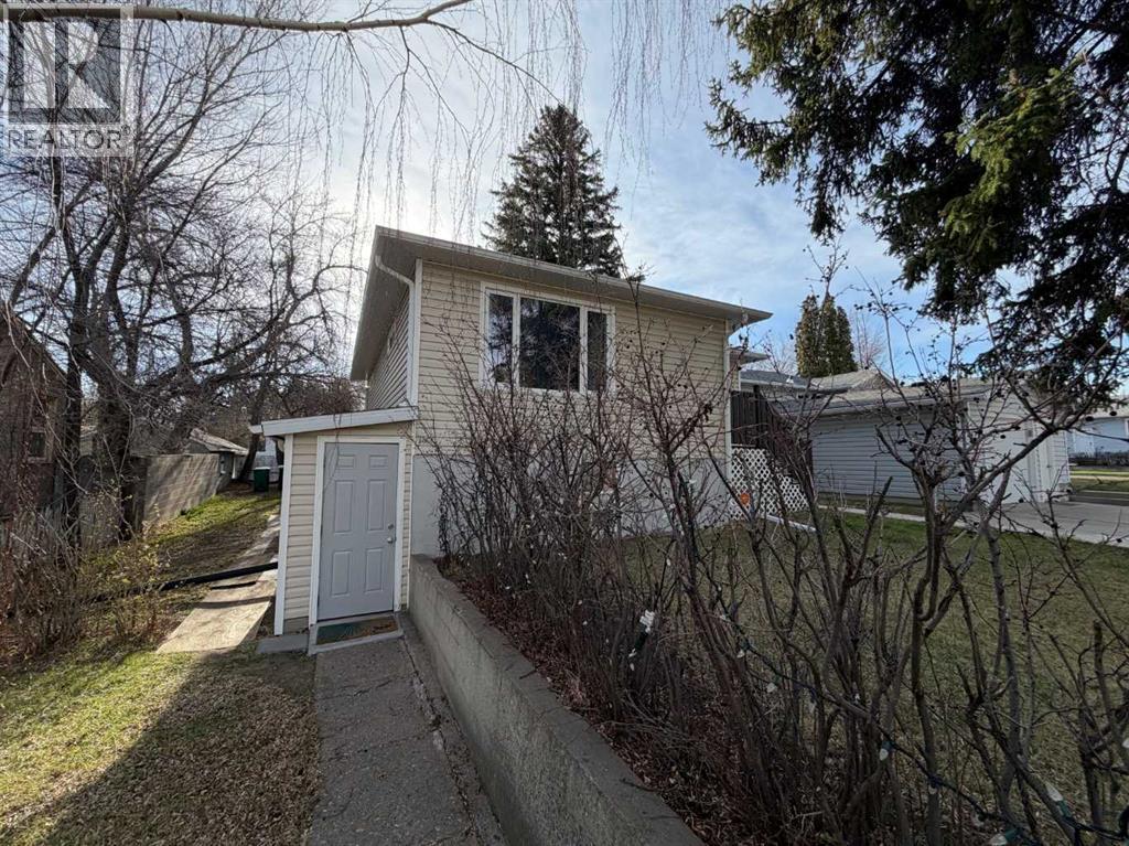 1035 12b Street S, Lethbridge, Alberta  T1K 1R9 - Photo 2 - A2296011