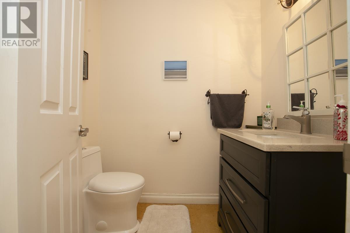 97 Greenview Ln, Sault Ste. Marie, Ontario  P6A 6K8 - Photo 21 - SM260913