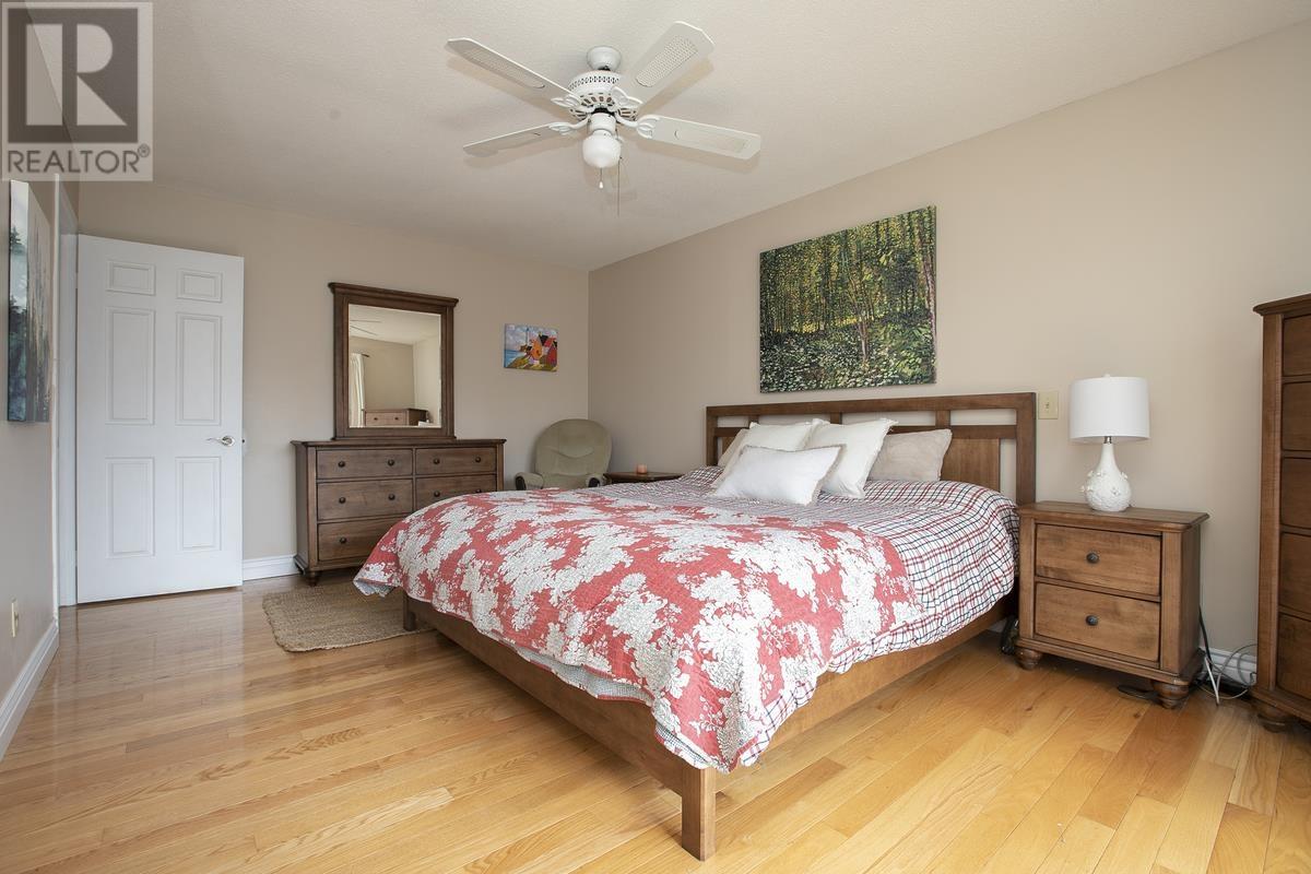 97 Greenview Ln, Sault Ste. Marie, Ontario  P6A 6K8 - Photo 41 - SM260913
