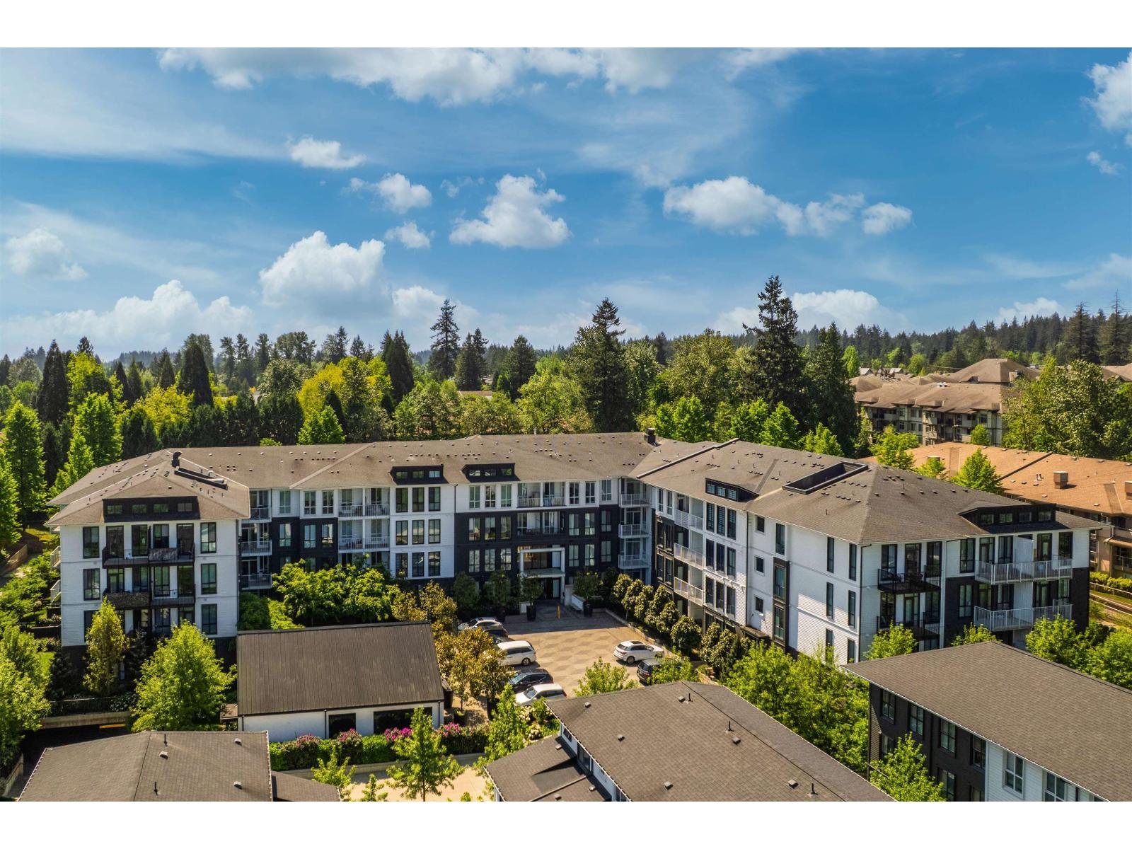 314 14968 101a Avenue, Surrey, British Columbia  V3R 0E8 - Photo 1 - R3120131