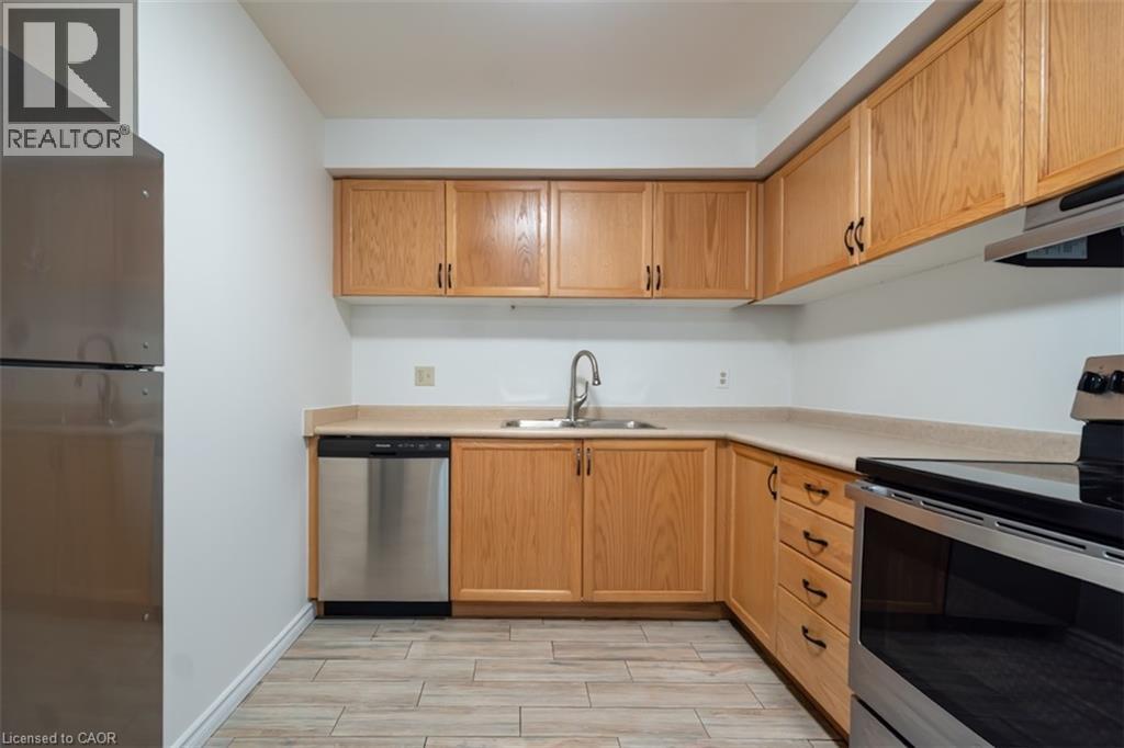 680 Regency Court Unit# 93, Burlington, Ontario  L7N 3L9 - Photo 12 - 40822527