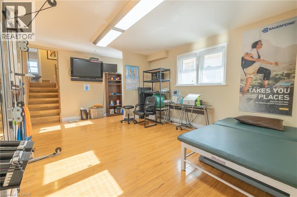 11 Belmont Avenue W, Kitchener, Ontario  N2M 1L2 - Photo 20 - 40827125