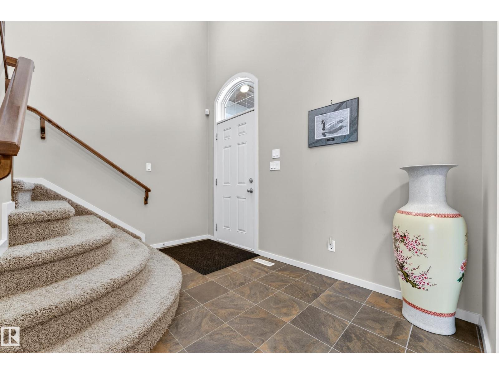 22055 95 Av Nw, Edmonton, Alberta  T5T 4A7 - Photo 4 - E4486220