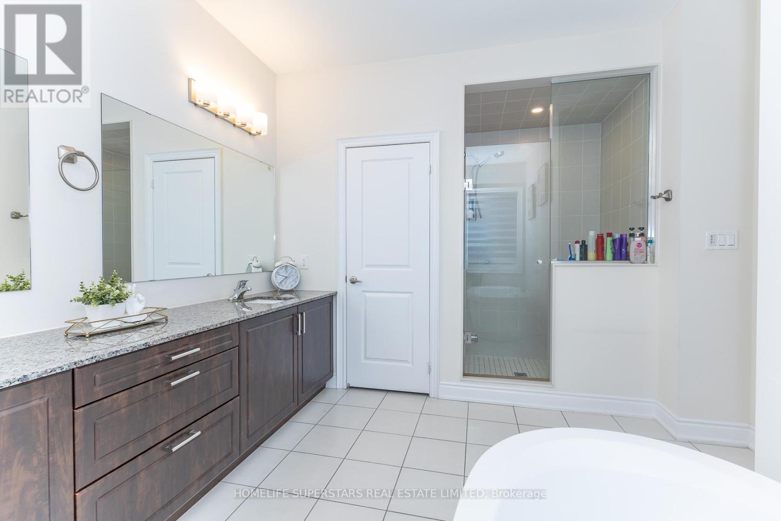 1188 Stag Hollow N, Oakville, Ontario  L6M 4G3 - Photo 39 - W13096144