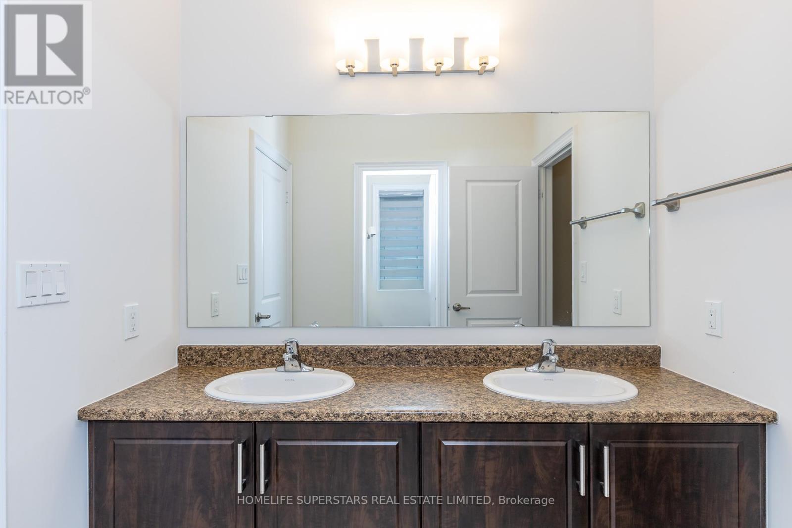 1188 Stag Hollow N, Oakville, Ontario  L6M 4G3 - Photo 44 - W13096144