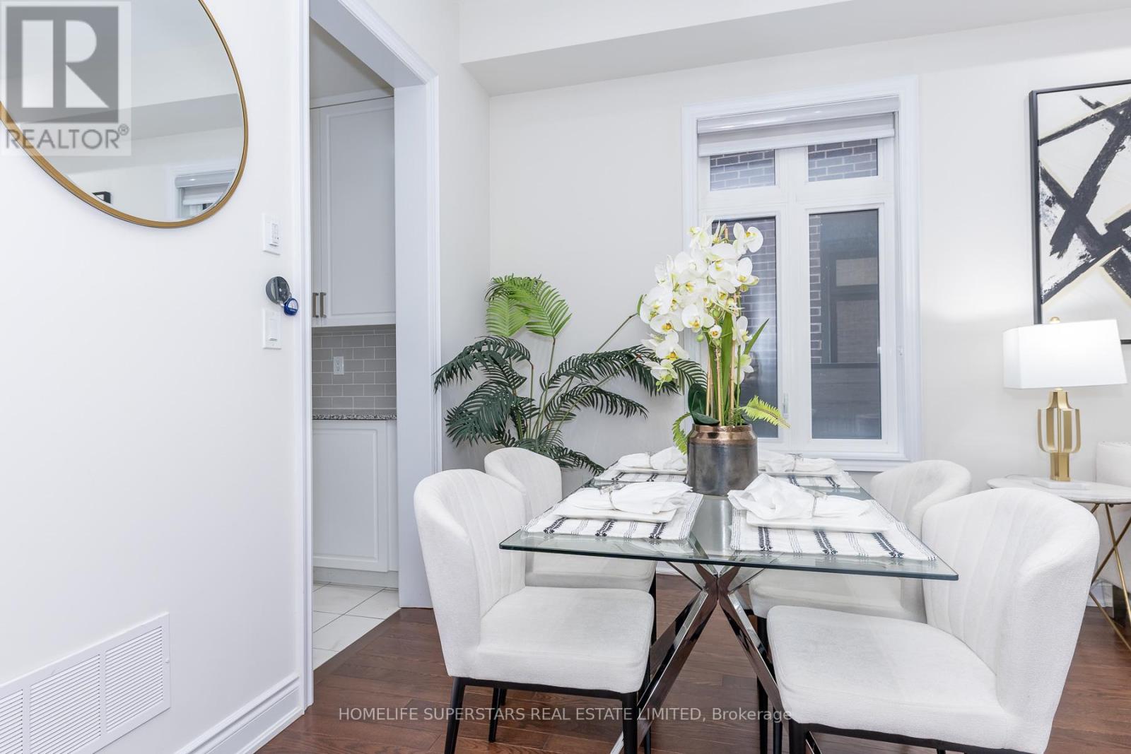 1188 Stag Hollow N, Oakville, Ontario  L6M 4G3 - Photo 9 - W13096144