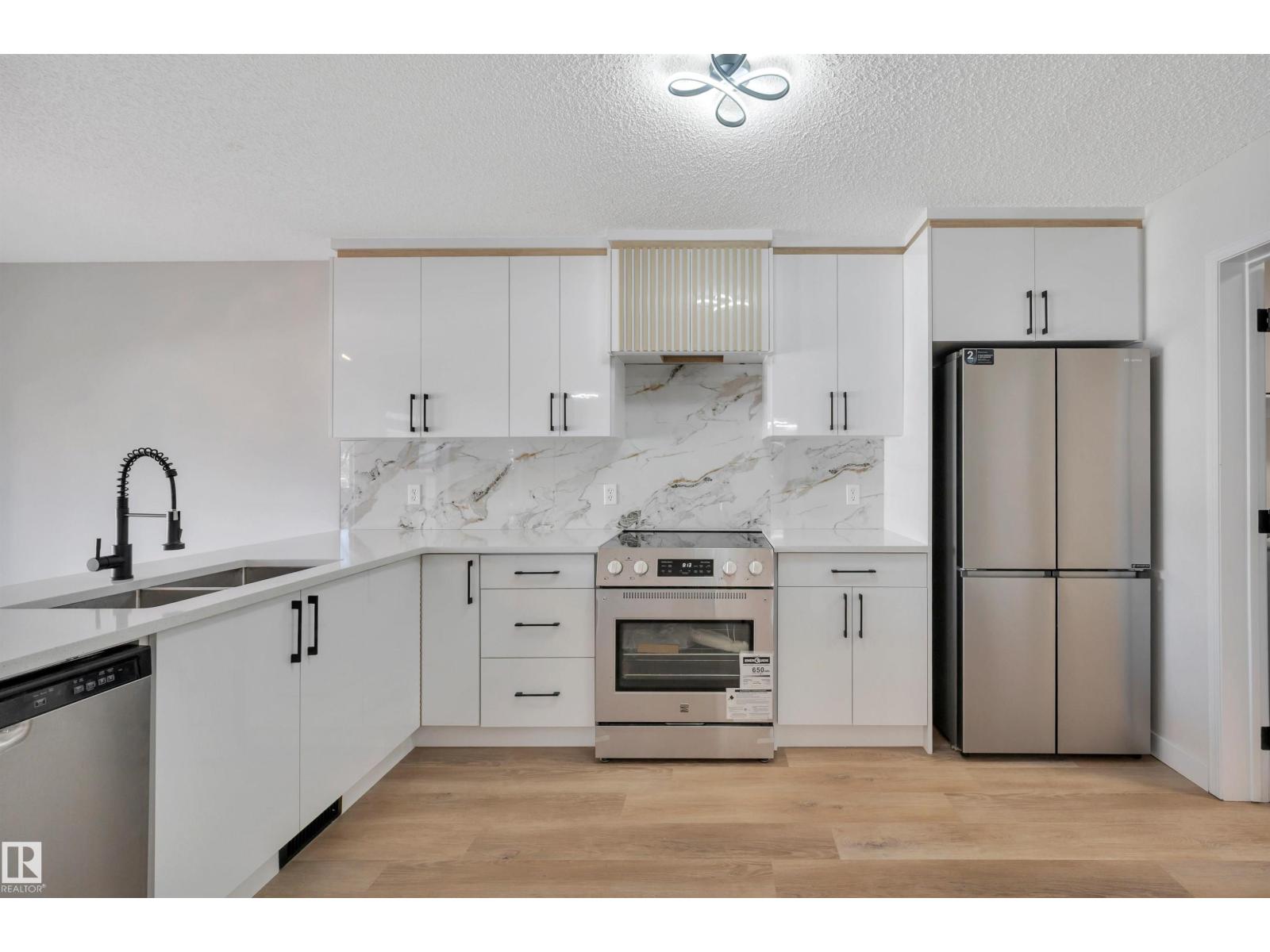 4124 37a Av Nw, Edmonton, Alberta  T6L 7A1 - Photo 11 - E4486219