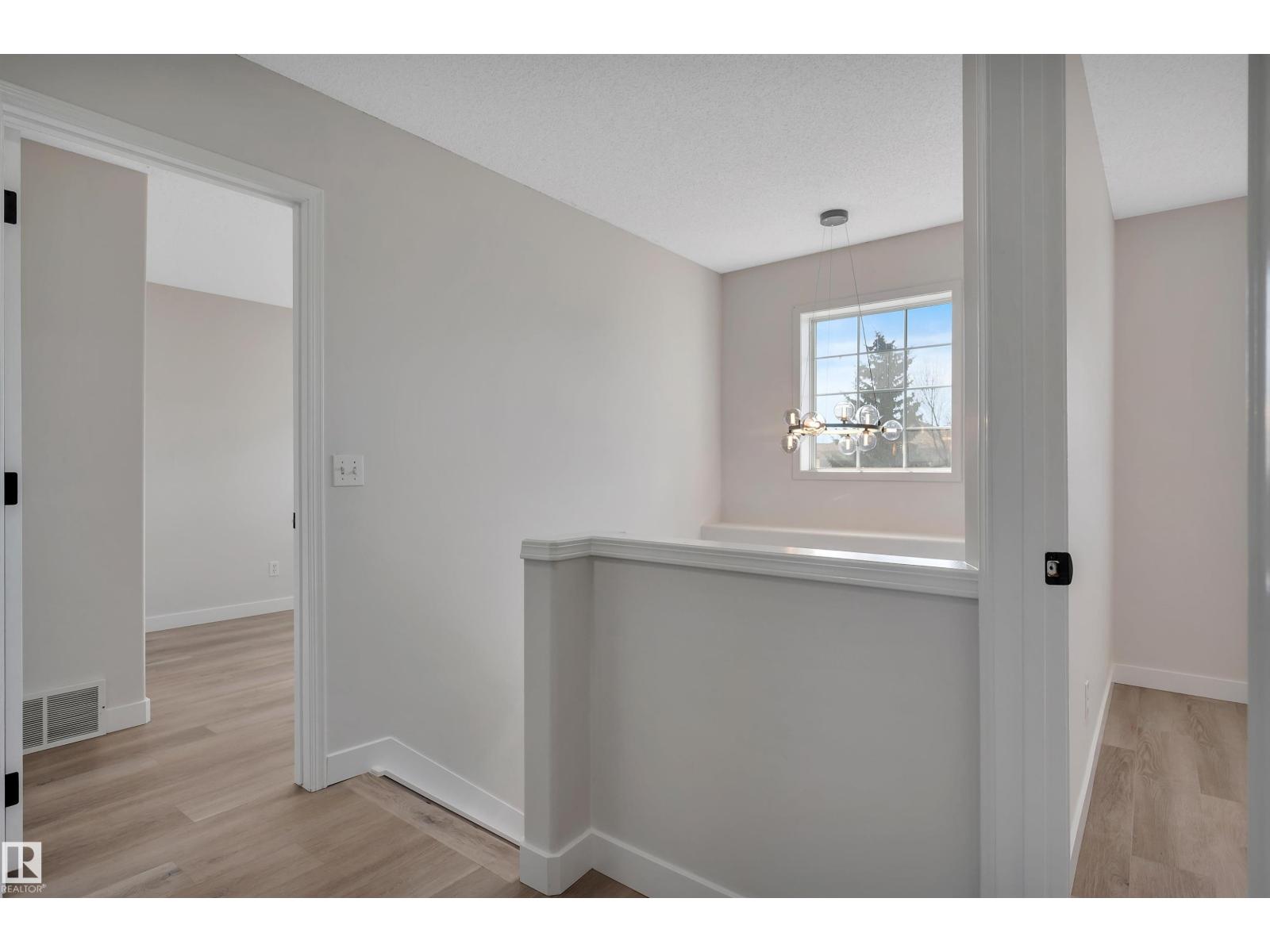 4124 37a Av Nw, Edmonton, Alberta  T6L 7A1 - Photo 20 - E4486219