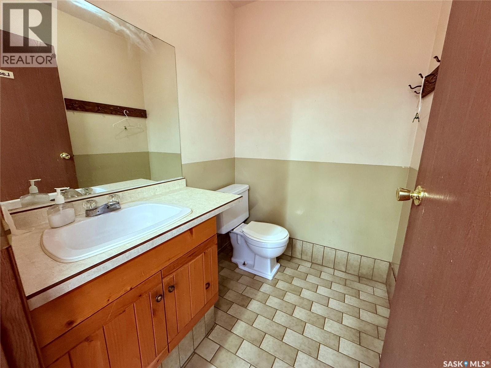 11152 8th Avenue, North Battleford, Saskatchewan  S9A 3X9 - Photo 5 - SK035240