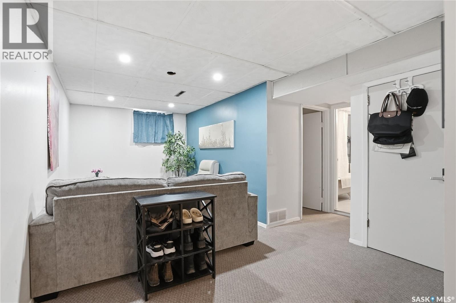 1011 1st Street E, Saskatoon, Saskatchewan  V0R 1X2 - Photo 33 - SK035190