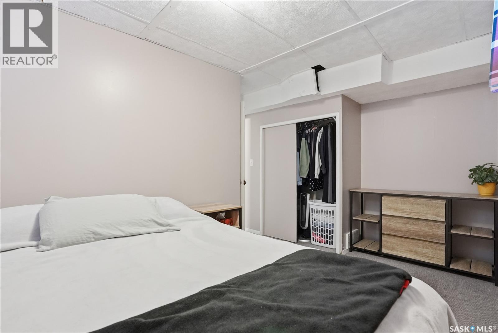 1011 1st Street E, Saskatoon, Saskatchewan  V0R 1X2 - Photo 38 - SK035190