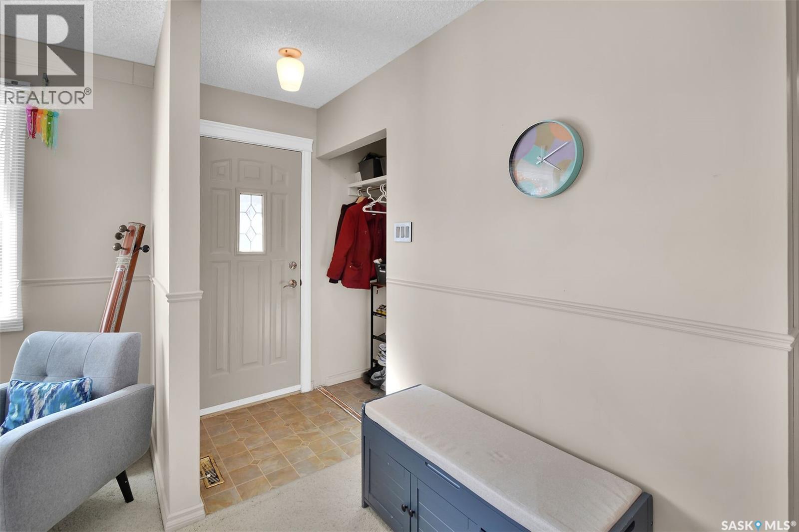 63 Spinks Drive, Saskatoon, Saskatchewan  S7H 3X1 - Photo 3 - SK035059