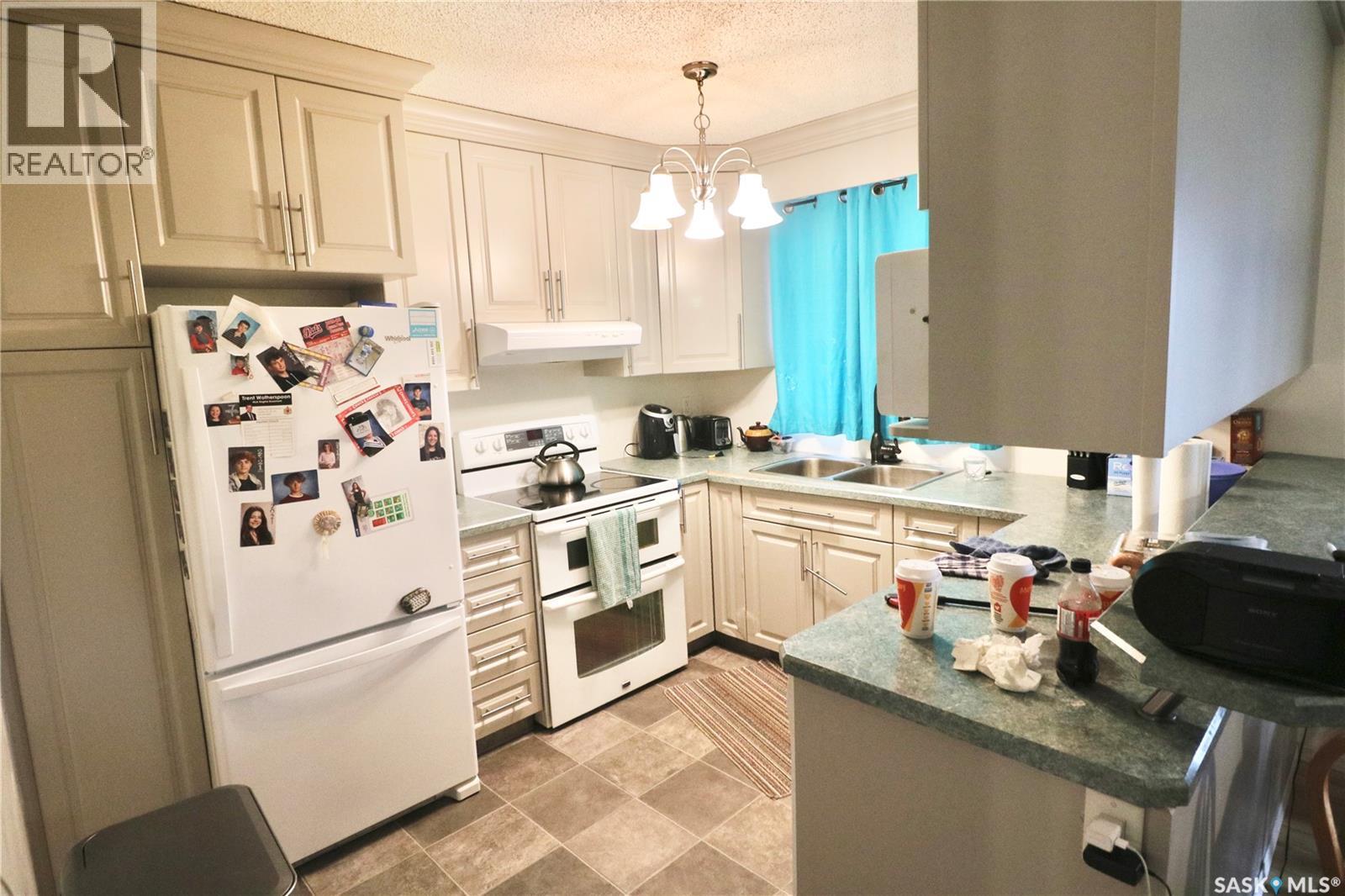 6507 1st Avenue N, Regina, Saskatchewan  S4T 7C2 - Photo 3 - SK034843