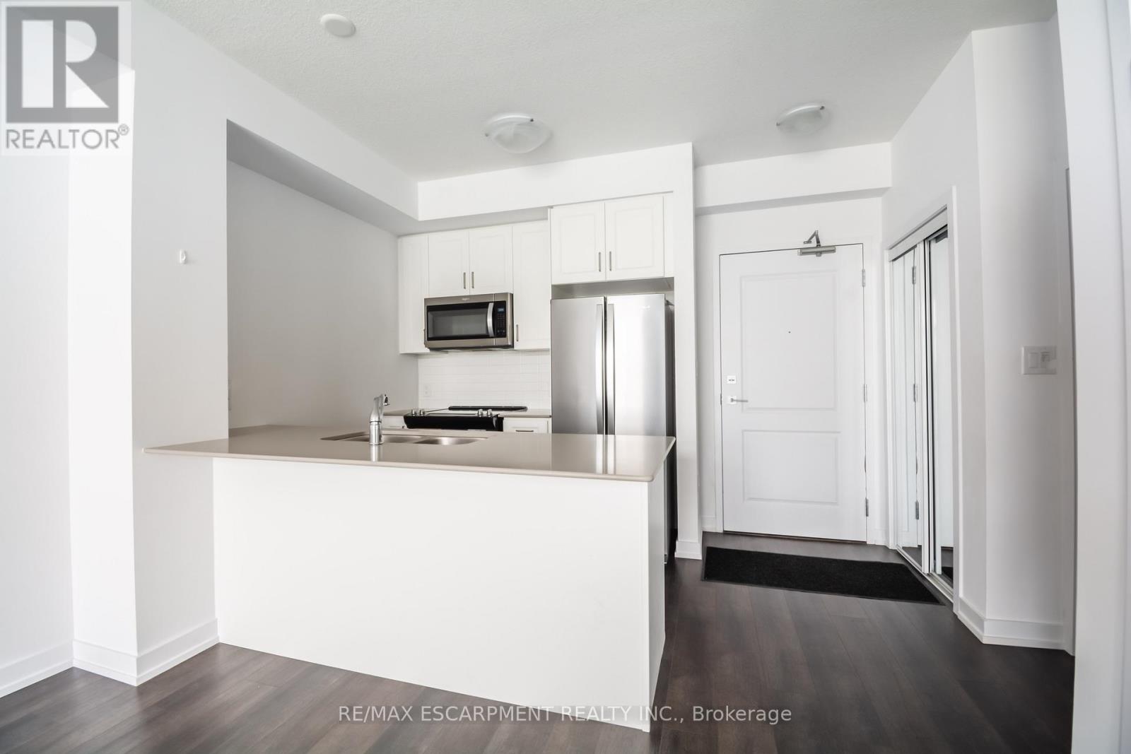 524 - 10 Mallard Trail, Hamilton, Ontario  L8B 2A7 - Photo 20 - X13096136