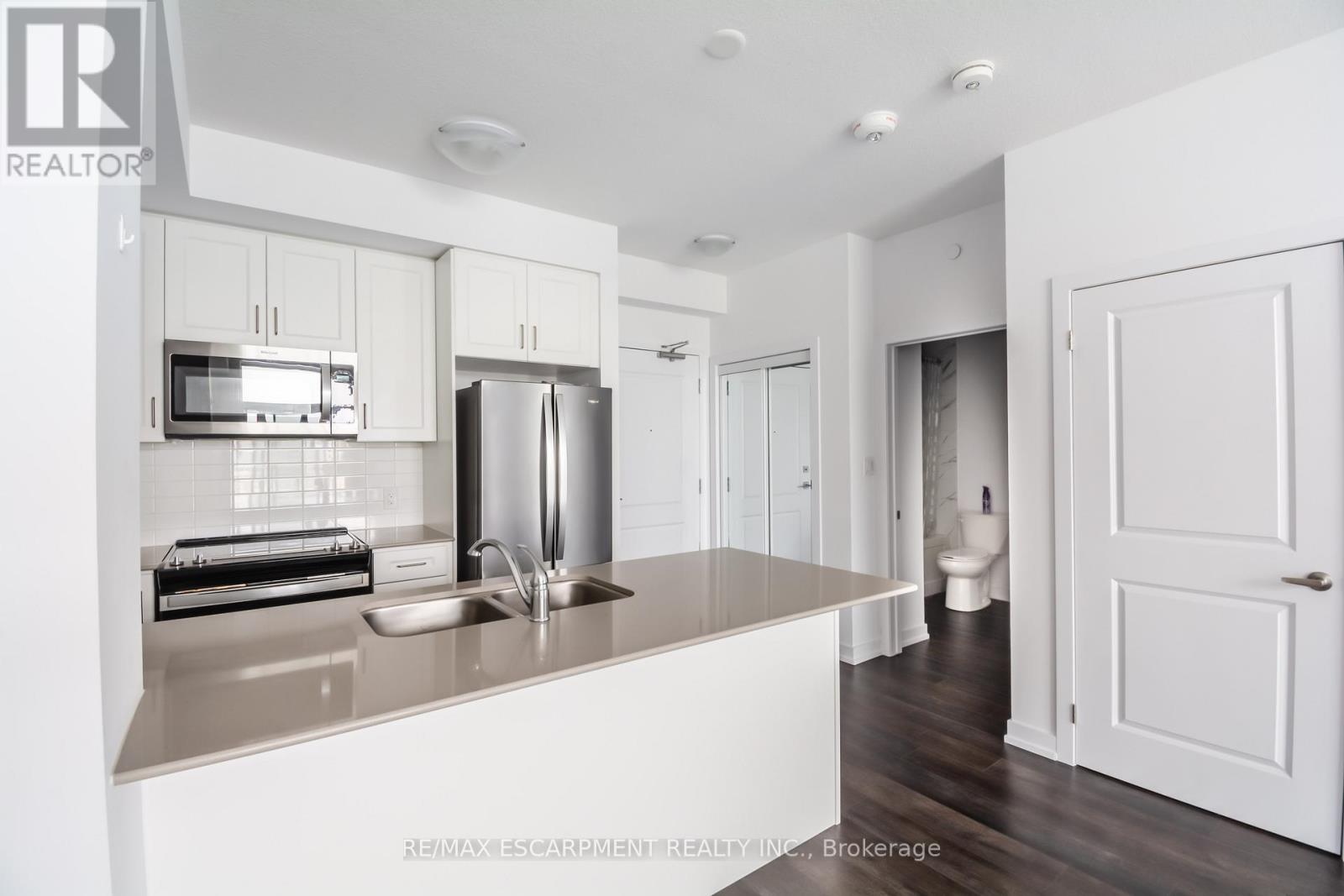 524 - 10 Mallard Trail, Hamilton, Ontario  L8B 2A7 - Photo 23 - X13096136