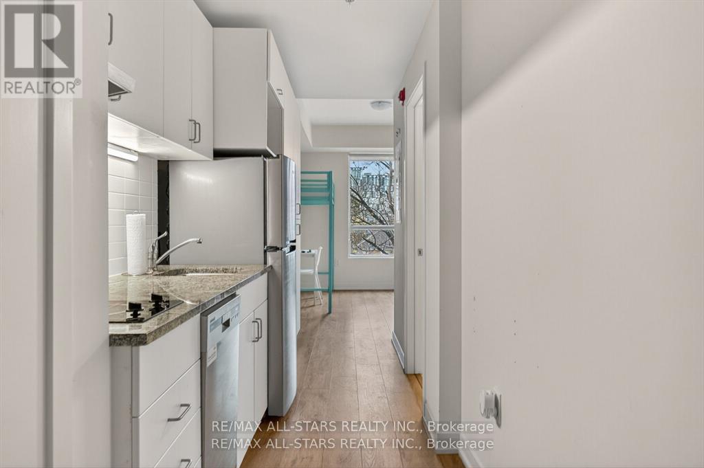 220 - 1800 Simcoe Street N, Oshawa, Ontario  L1G 4X9 - Photo 5 - E12885888