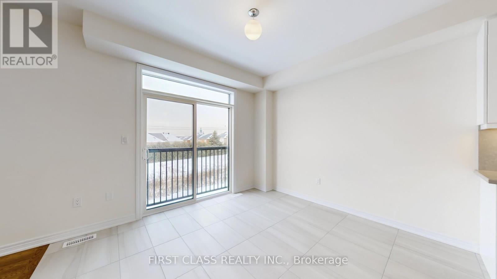 9 Percheron Court, Markham, Ontario  L6C 3T5 - Photo 12 - N12603730