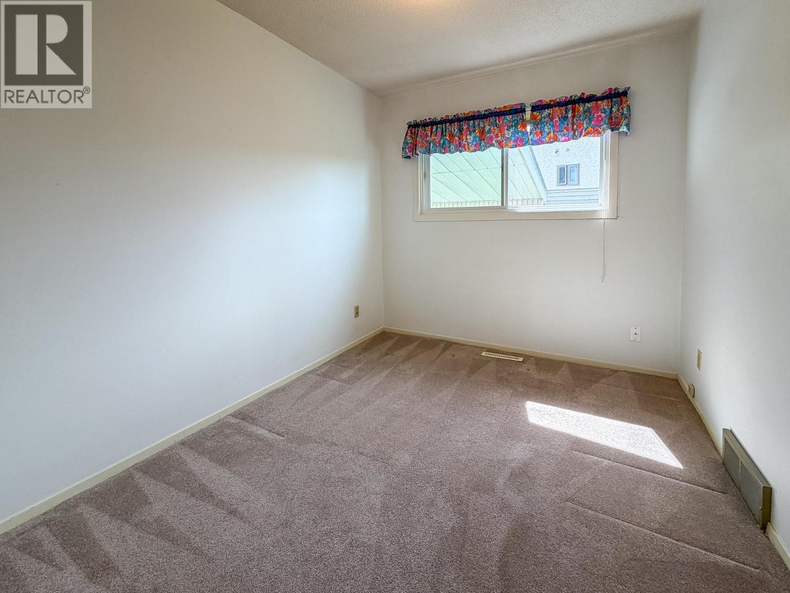 811 28th Avenue S, Cranbrook, British Columbia  V1C 3C8 - Photo 15 - 10386460