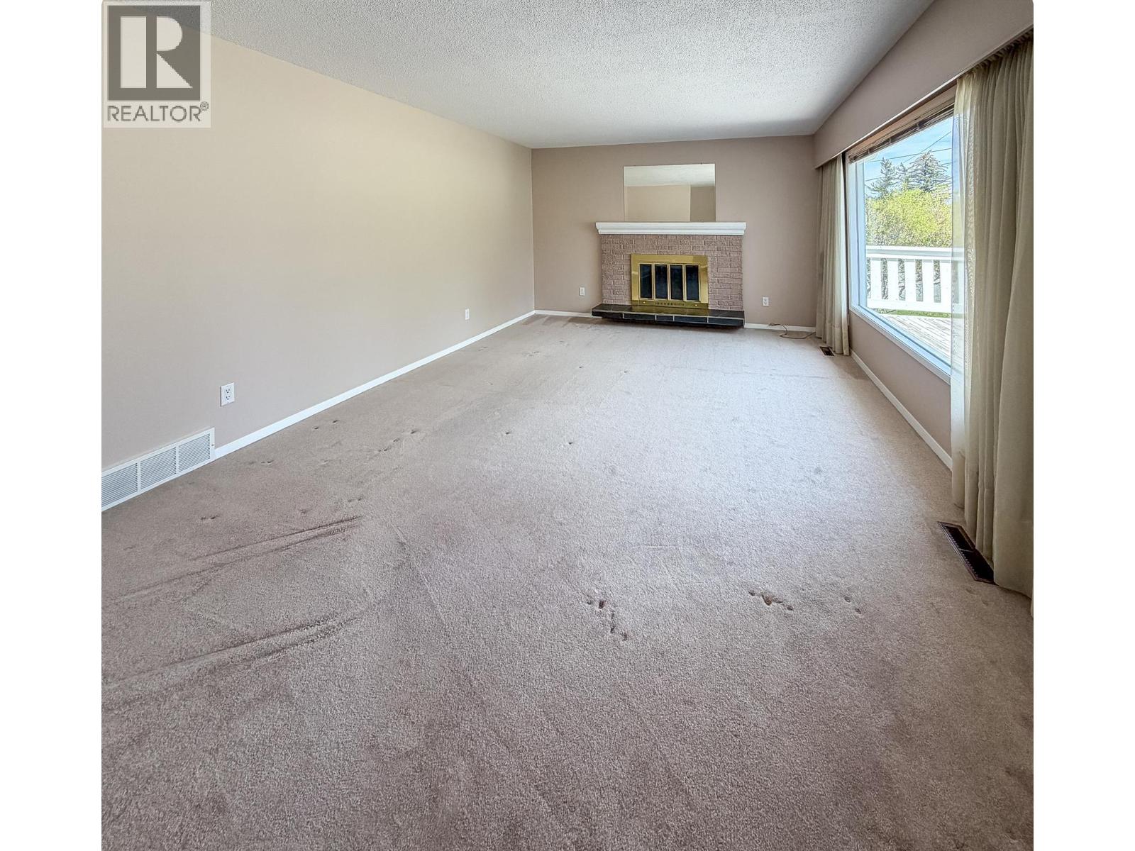 811 28th Avenue S, Cranbrook, British Columbia  V1C 3C8 - Photo 9 - 10386460
