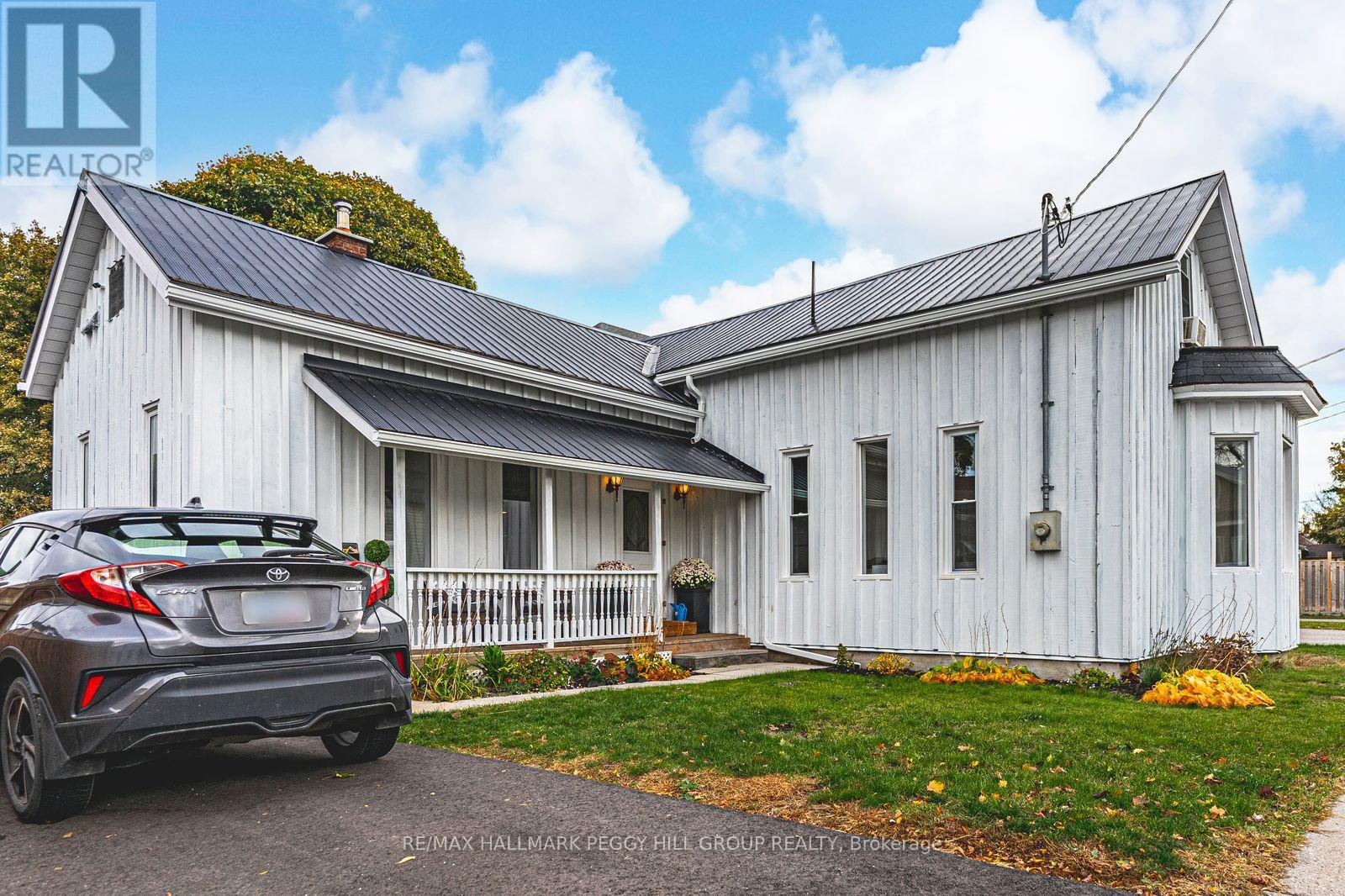131 SANFORD STREET, Barrie, Ontario
