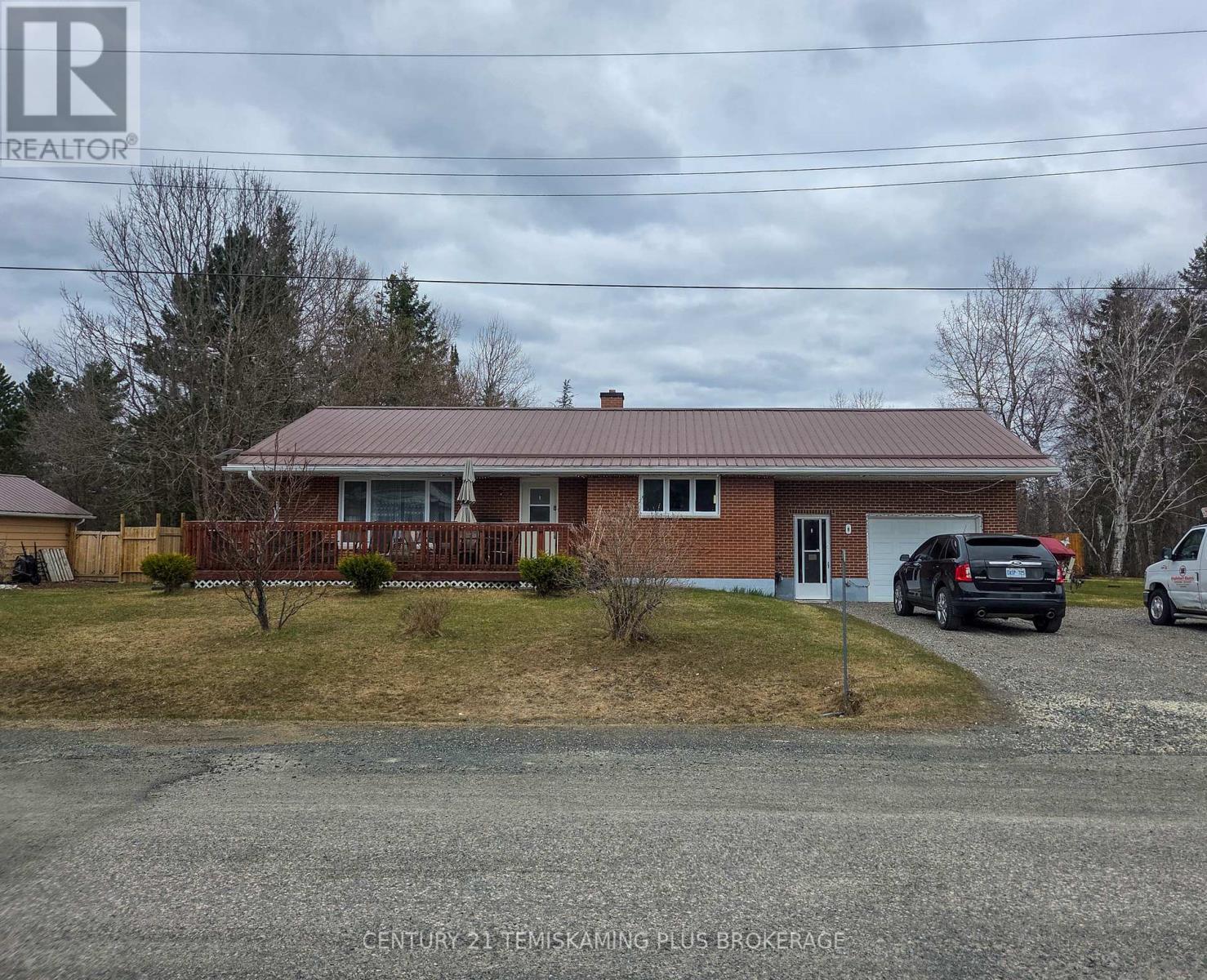 8 BROWNS ROAD, Englehart, Ontario