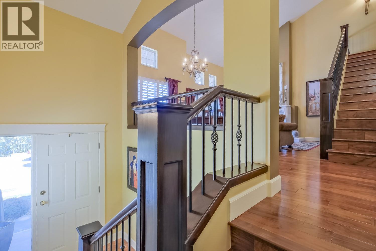 2310 Country Club Drive, Kelowna, British Columbia  V1V 2A6 - Photo 7 - 10385787