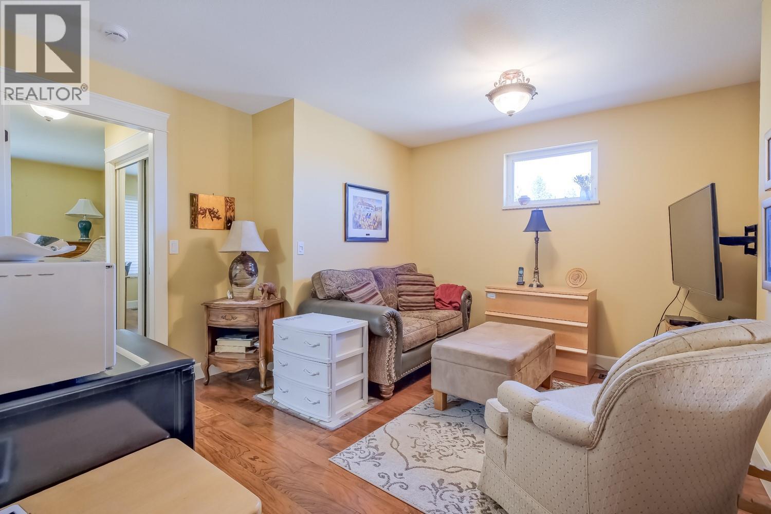 2310 Country Club Drive, Kelowna, British Columbia  V1V 2A6 - Photo 30 - 10385787