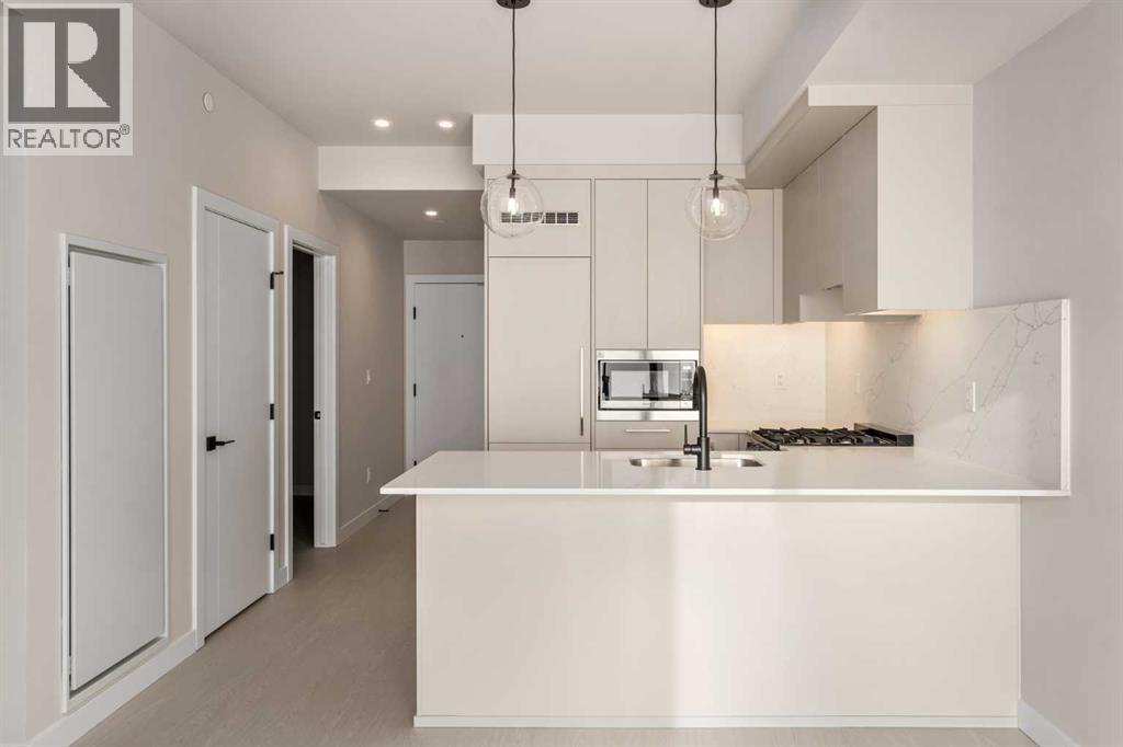 603, 8375 Broadcast Avenue SW, Calgary, Alberta  T3H 6L3 - Photo 6 - A2274615