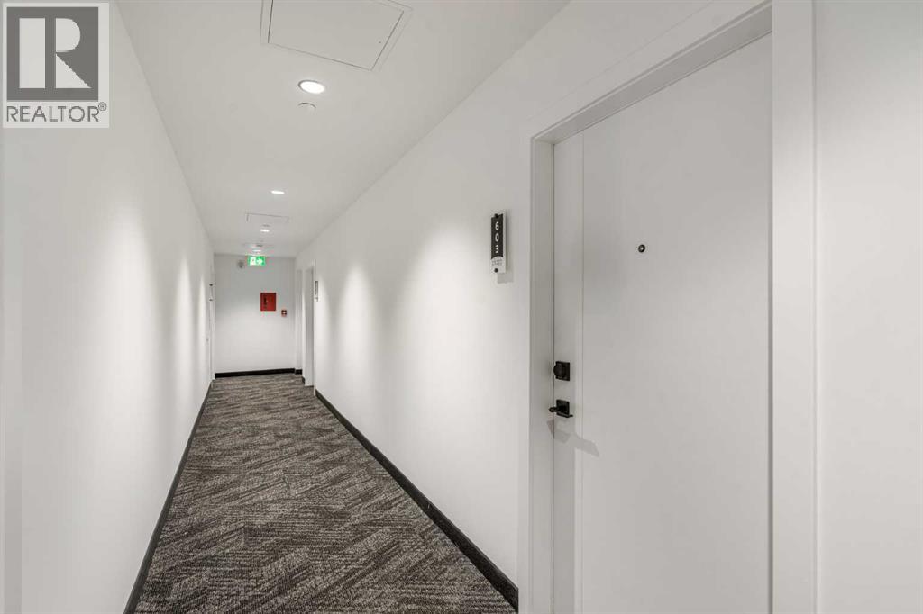 603, 8375 Broadcast Avenue SW, Calgary, Alberta  T3H 6L3 - Photo 3 - A2274615
