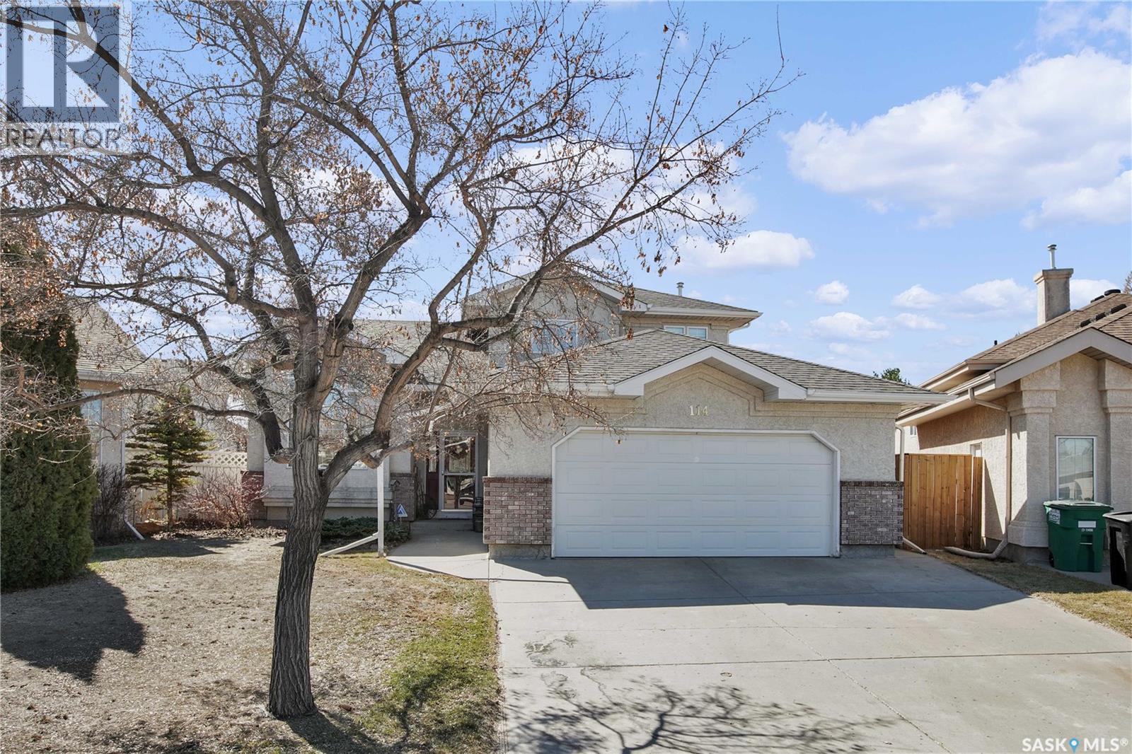 114 Woods COURT, Saskatoon, Saskatchewan