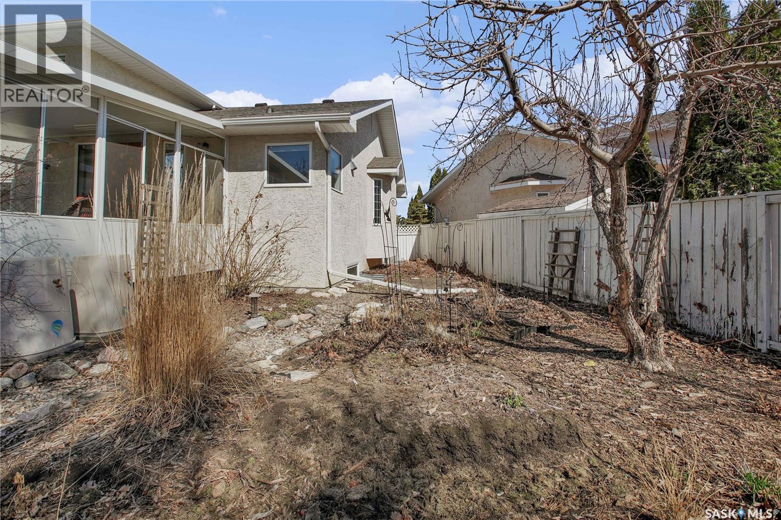 114 Woods Court, Saskatoon, Saskatchewan  S7N 4M2 - Photo 42 - SK035042