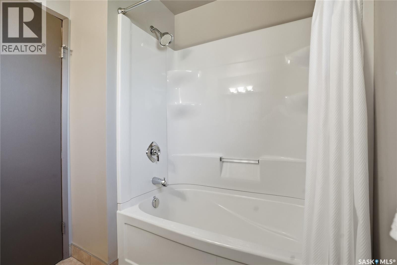 238 Haight Place, Saskatoon, Saskatchewan  S7H 4W2 - Photo 24 - SK035177