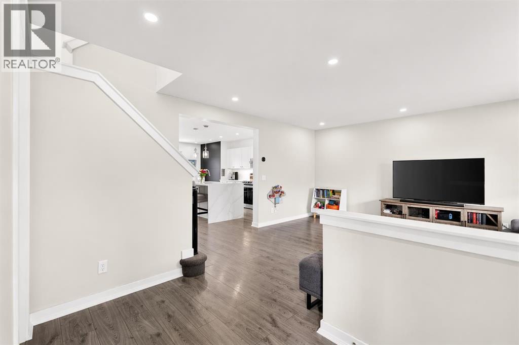 520 Morningside Park SW, Airdrie, Alberta  T4B 3M6 - Photo 8 - A2300300