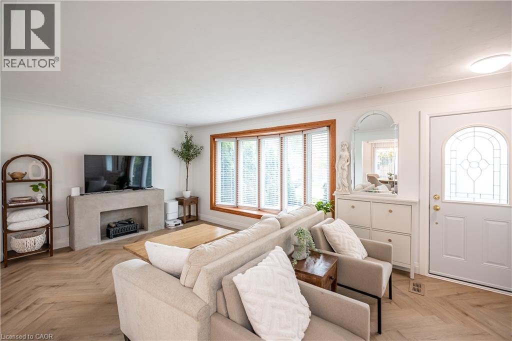 169 Seminole Road, Ancaster, Ontario  L9G 1Y7 - Photo 5 - 40825895