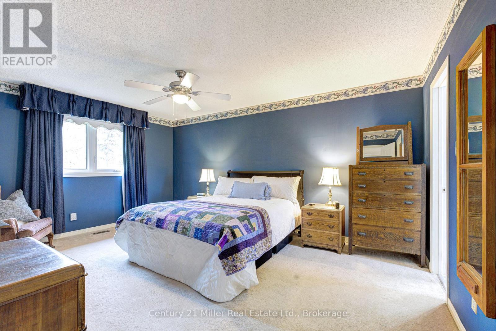 2046 Oxford Avenue, Oakville, Ontario  L6H 4K7 - Photo 21 - W13096620
