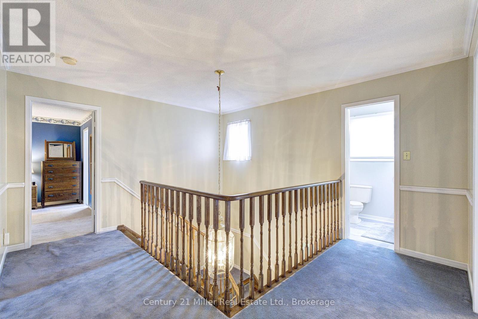 2046 Oxford Avenue, Oakville, Ontario  L6H 4K7 - Photo 28 - W13096620