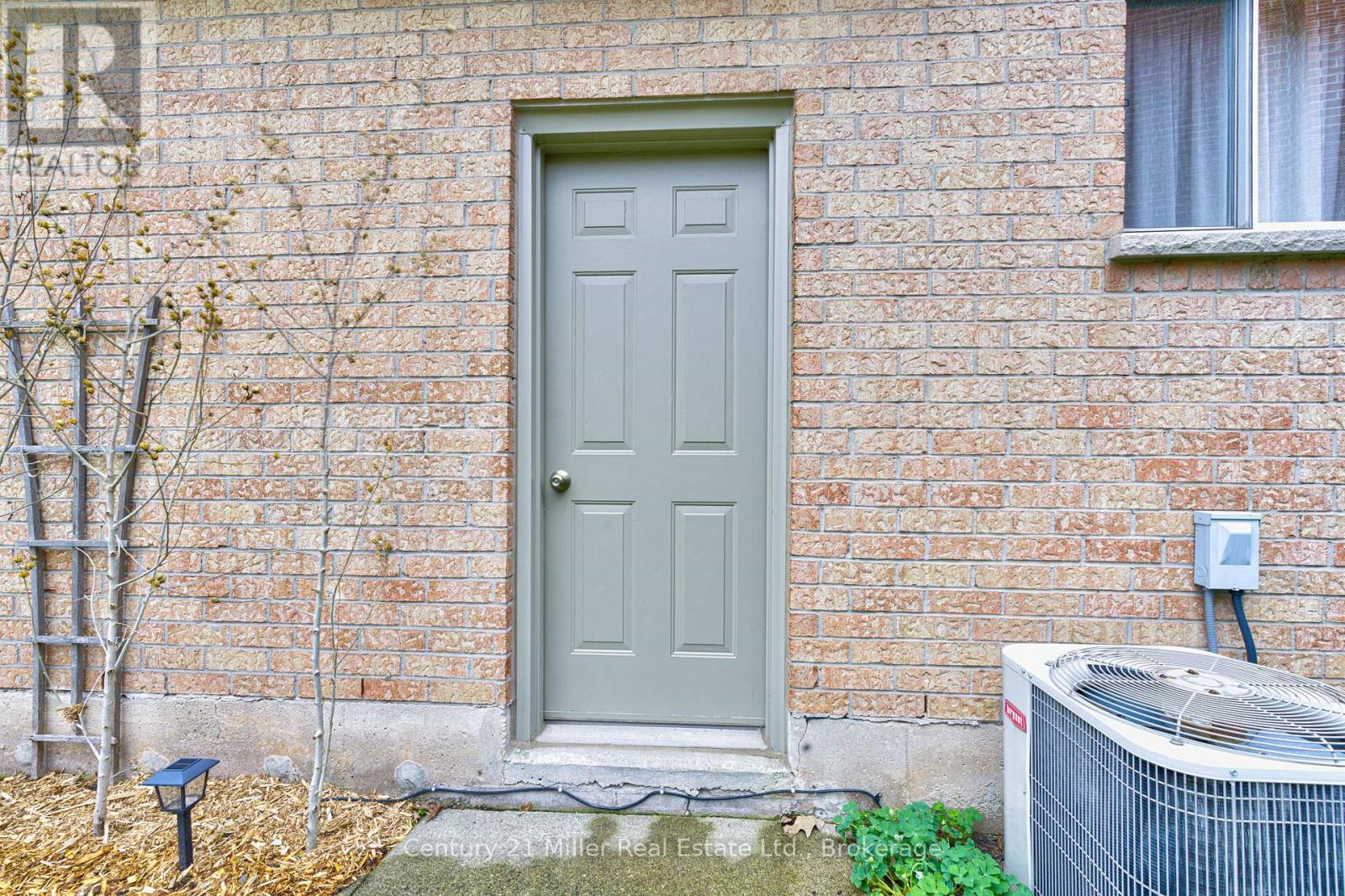 2046 Oxford Avenue, Oakville, Ontario  L6H 4K7 - Photo 38 - W13096620