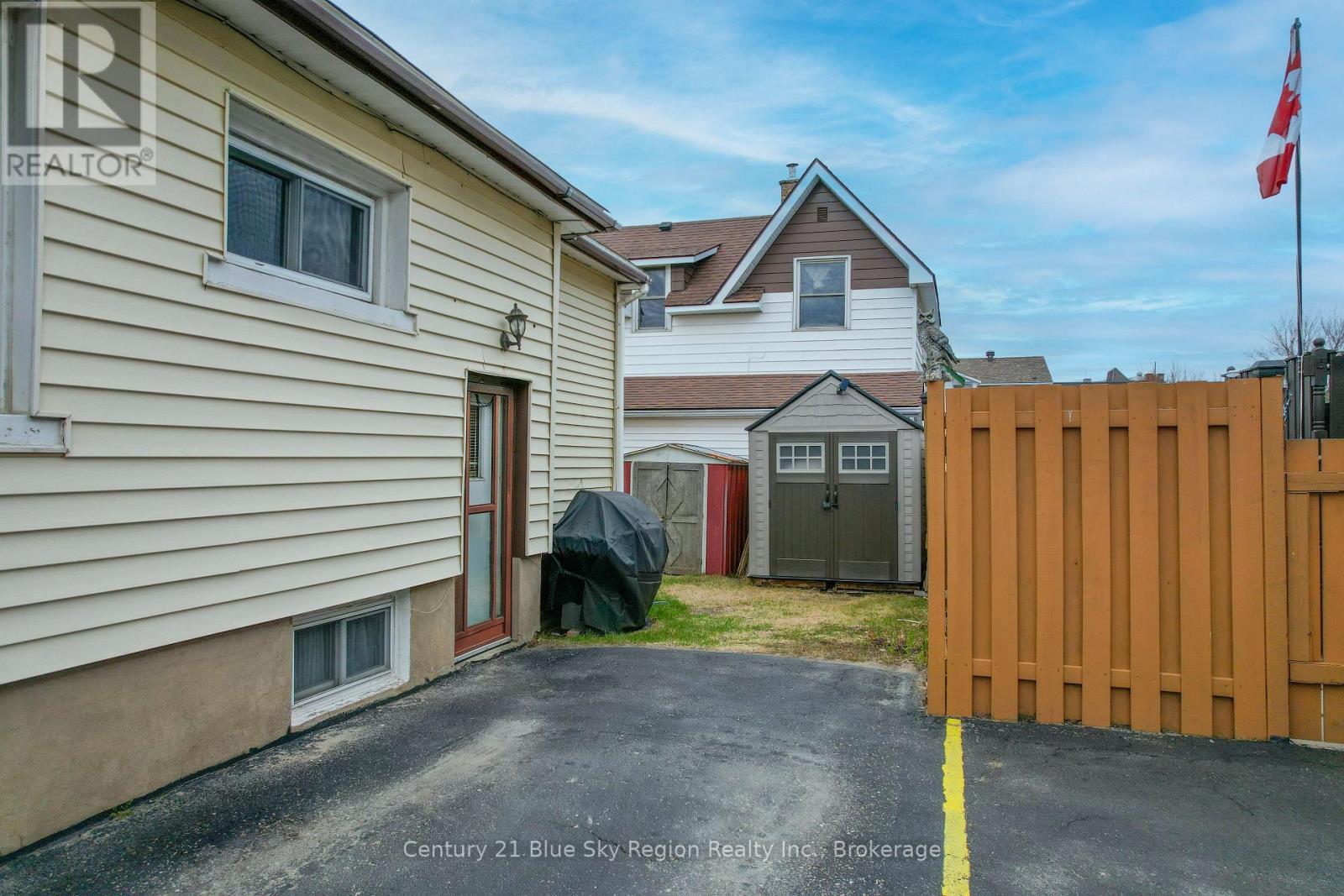 989 Ferguson Street, North Bay (Central), Ontario  P1B 1Y2 - Photo 29 - X13096434