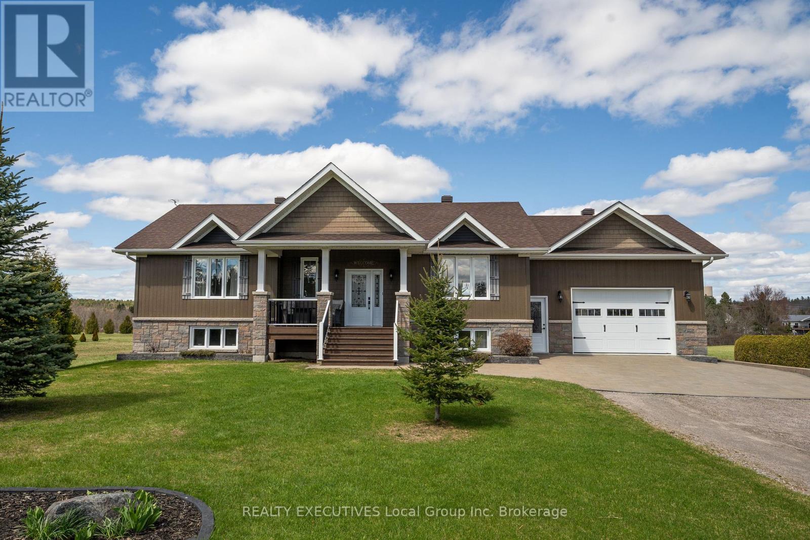 933 Betty Road, West Nipissing, Ontario  P0H 2M0 - Photo 2 - X13096470