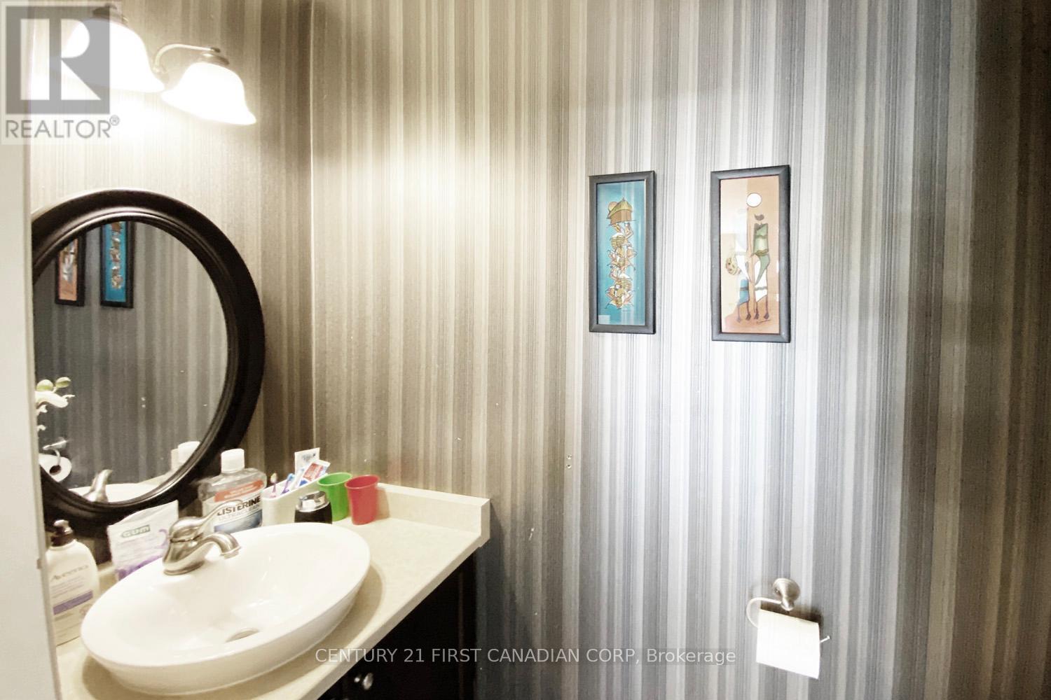 1177 Smither Road, London North, Ontario  N6G 5R8 - Photo 6 - X13083146