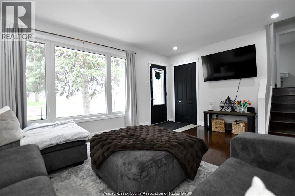 2935 Rivard, Windsor, Ontario  N8T 2J1 - Photo 8 - 26010377
