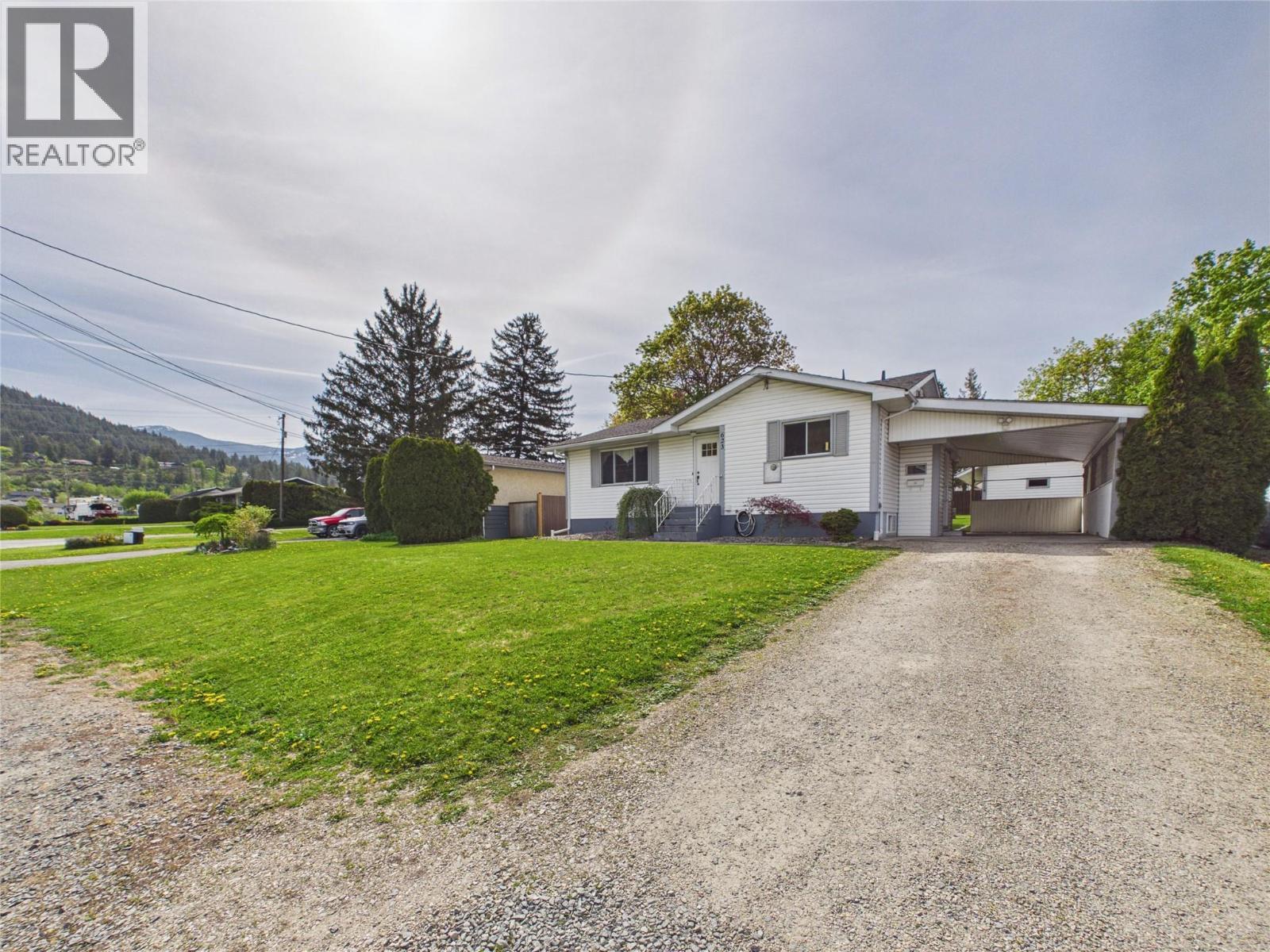 623 Devon Street, Creston, British Columbia  V0B 1G6 - Photo 33 - 10386396