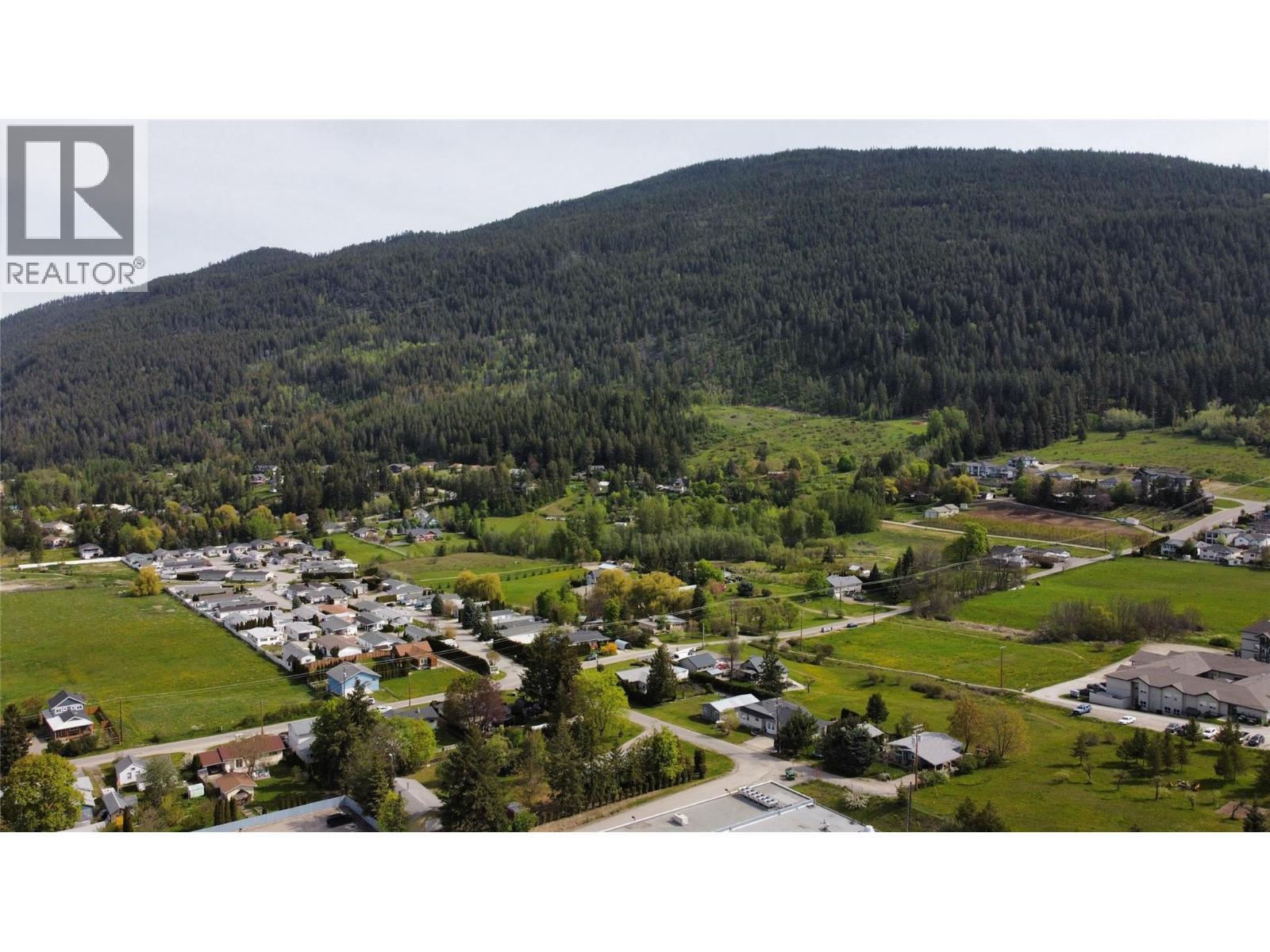 623 Devon Street, Creston, British Columbia  V0B 1G6 - Photo 43 - 10386396