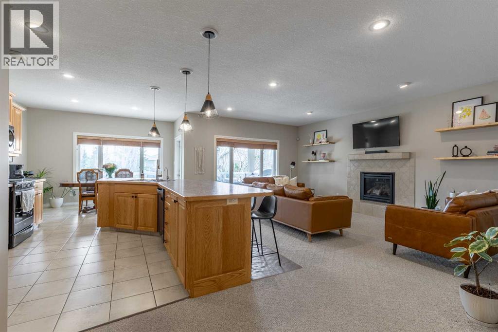 630 Couleecreek Place S, Lethbridge, Alberta  T1K 8C1 - Photo 11 - A2306026