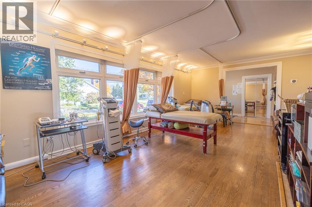11 Belmont Avenue W, Kitchener, Ontario  N2M 1L2 - Photo 7 - 40827131