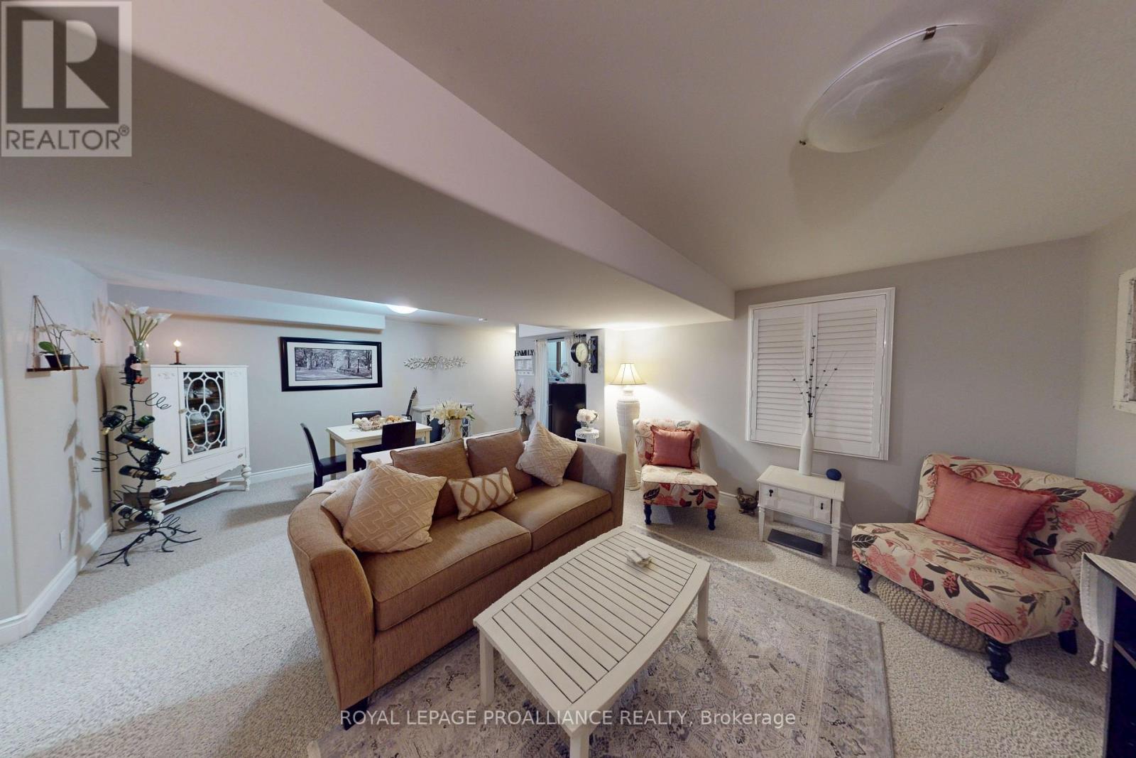 23 Ledgerock Court, Quinte West, Ontario  K8R 0A1 - Photo 14 - X13096442