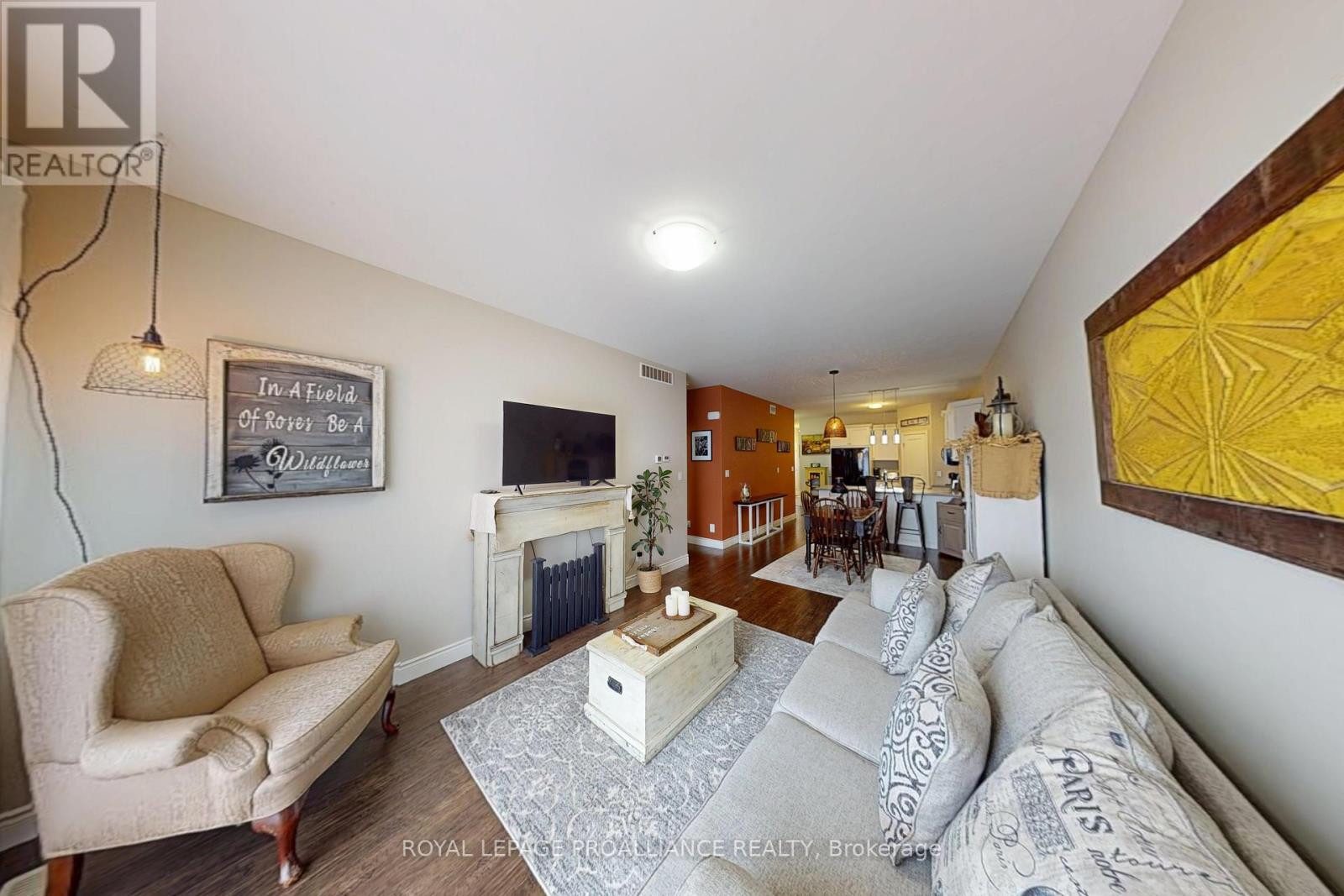 23 Ledgerock Court, Quinte West, Ontario  K8R 0A1 - Photo 8 - X13096442