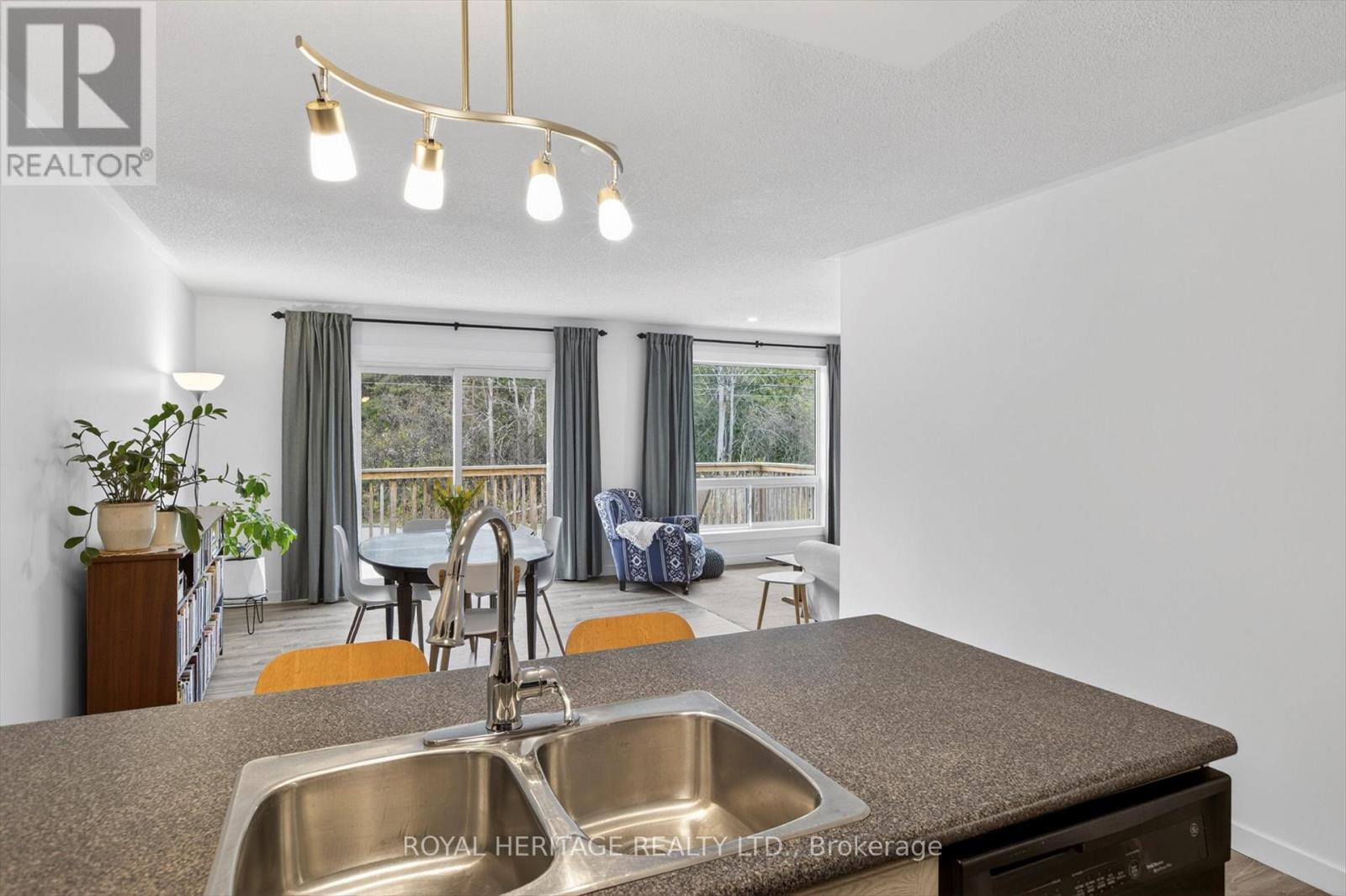26 Stonebridge Court, Peterborough, Ontario  K9K 2N5 - Photo 10 - X13096516
