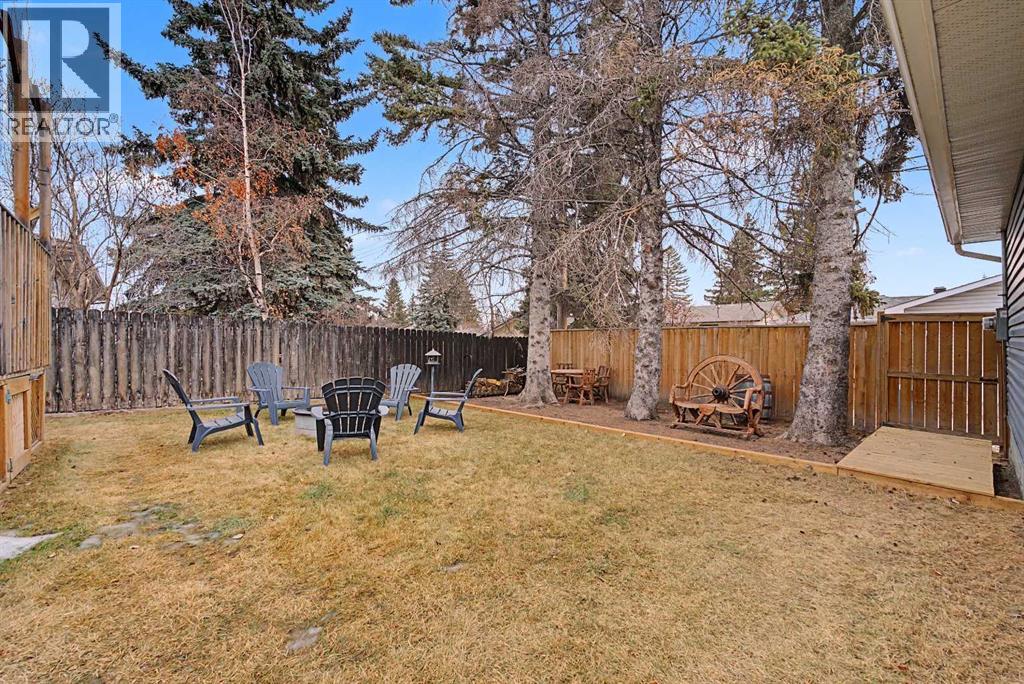 32 Sinclair Crescent SW, Calgary, Alberta  T2W 0L7 - Photo 39 - A2284512